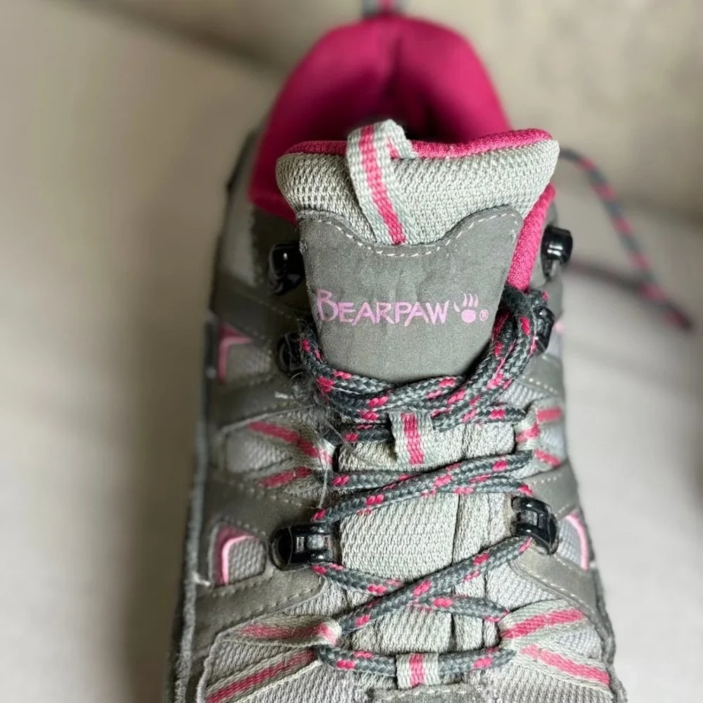 Bearpaw Hiking Shoes Wmns 8.5 Grey Pink Suede Mesh Trail Sneakers Outdoor Sport